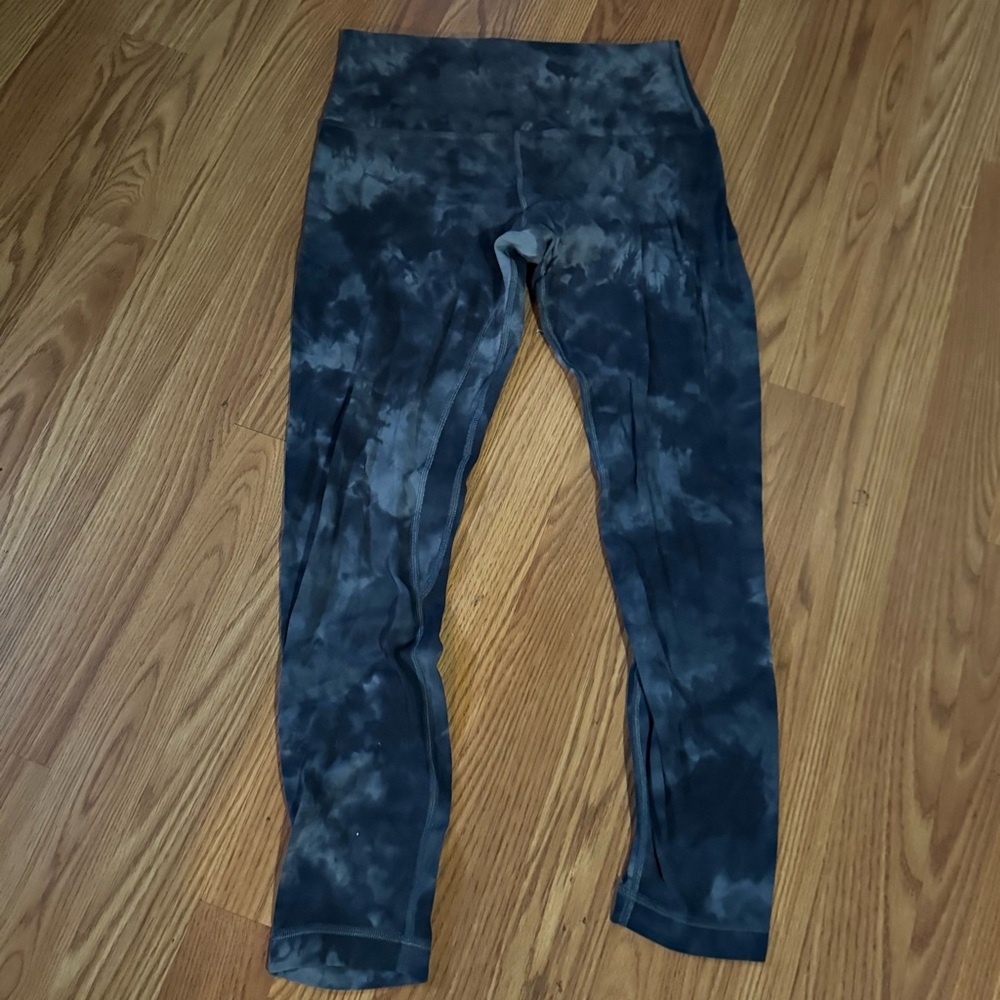 Lululemon‎ Black Women’s Tie-Dye Ankle Leggings SZ 6 Athletic Stretch Sporty